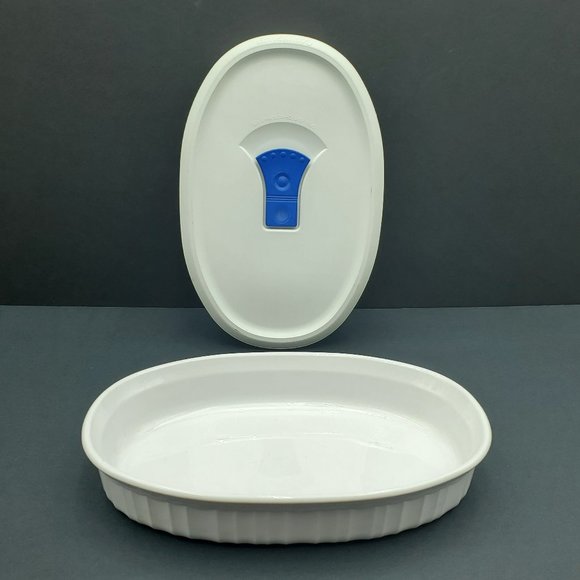 Corningware White Ribbed Oval Casserole Baking Dish Corning Baker Microwave Lid - Picture 1 of 10